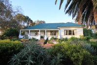Book Murphys Creek Accommodation Vacations Schoolies Week Accommodation Schoolies Week Accommodation