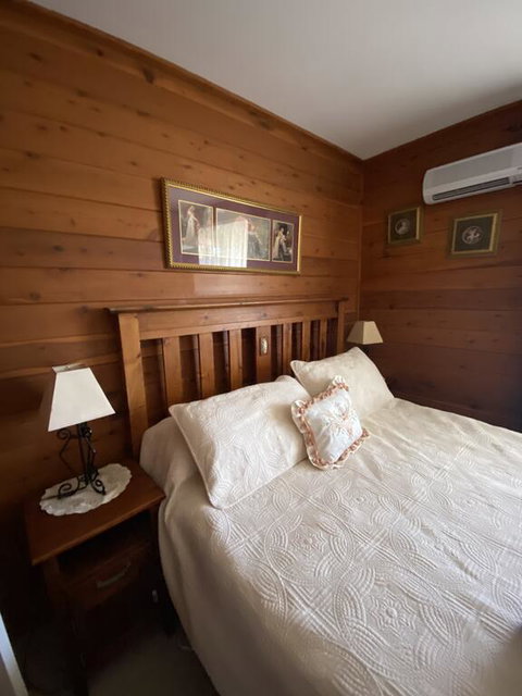 Sabos On Severn - Schoolies Week Accommodation 2
