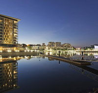 Saltwater Suites - 12  3 Bed Waterfront Apartments - Schoolies Week Accommodation