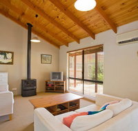 Sandhurst Escape 2-17 - Schoolies Week Accommodation