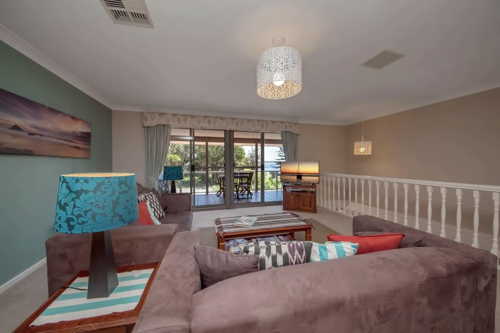 Corlette NSW Schoolies Week Accommodation