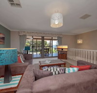 Sandy Point Road 151 - Schoolies Week Accommodation