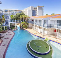Scarborough Seaside Apartment 121 - Schoolies Week Accommodation
