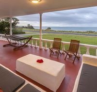 Seascape Beach House - Schoolies Week Accommodation