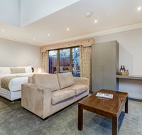 Seymours On Lydiard - Schoolies Week Accommodation