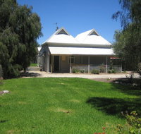 Showgrounds Cottage Naracoorte - Schoolies Week Accommodation