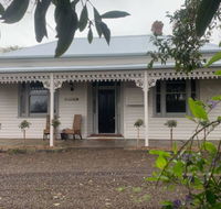 Skibo Cottage - Schoolies Week Accommodation