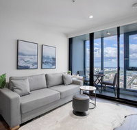 Skyline seaview 2BR with CARPARKPOOLGYMCrown - Schoolies Week Accommodation