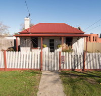 Sovereign Hideaway - Schoolies Week Accommodation