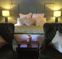 Spa suite in Stephanies Homestead - Schoolies Week Accommodation