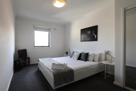 Spacious 2 Bedroom Apartment In Melbourne's Southbank - Schoolies Week Accommodation 3