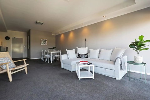 Spacious 2 Bedroom Apartment In Melbourne's Southbank - Schoolies Week Accommodation 0