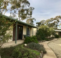 Stawell Holiday Cottages - Schoolies Week Accommodation