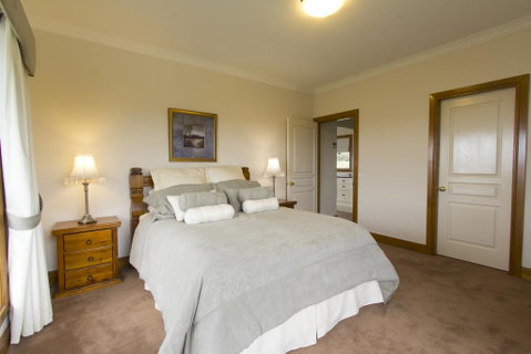 Stay Bathurst - Schoolies Week Accommodation 0