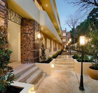 StayCentral on George - Schoolies Week Accommodation