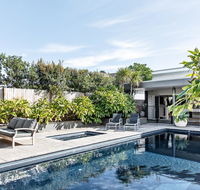 Sundara Beach House - Schoolies Week Accommodation