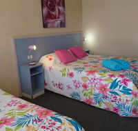 Sunflower Motel - Schoolies Week Accommodation