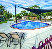 Tall Timbers Caravan Park - Schoolies Week Accommodation