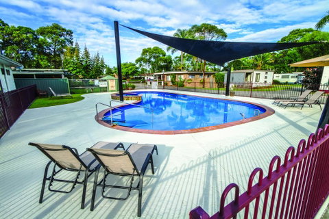 Tall Timbers Caravan Park - Schoolies Week Accommodation 0