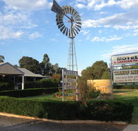 Tambo Mill Motel  Caravan Park - Schoolies Week Accommodation