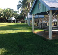 Tannum Sands Hotel / Motel - Schoolies Week Accommodation
