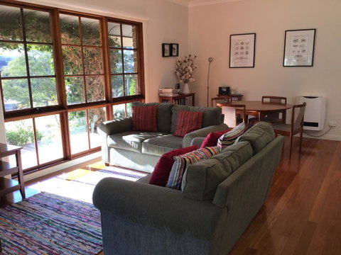 Tantallon - Schoolies Week Accommodation 3