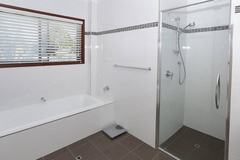 Tara Downs On Lake Albert - Schoolies Week Accommodation 2