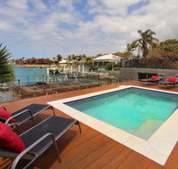 Tarcoola 49 - 4 BDRM Canal Home with Pool - Schoolies Week Accommodation