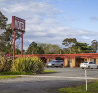 Tarra Motel - Schoolies Week Accommodation