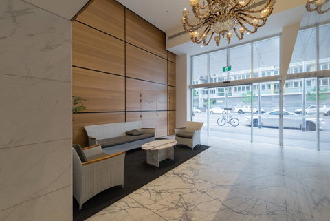 Tasha's Apartments On Morphett - Schoolies Week Accommodation 1