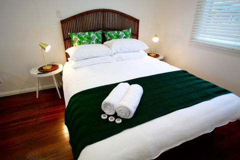 Tea Gardens Hotel - Schoolies Week Accommodation 0