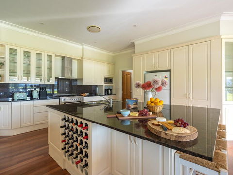 Terara Riverview Estate - Schoolies Week Accommodation 2