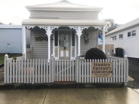 Stanley-upstairs - Schoolies Week Accommodation 0