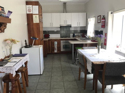 Oatlands Retreat - Schoolies Week Accommodation 8