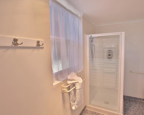 Stamps Of Stanley - Schoolies Week Accommodation 21