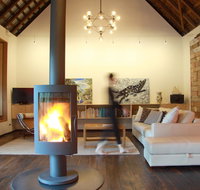 BIG.SHED.HOUSE - Schoolies Week Accommodation