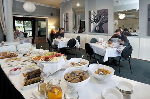 Coastal Pods Wynyard - Schoolies Week Accommodation 1