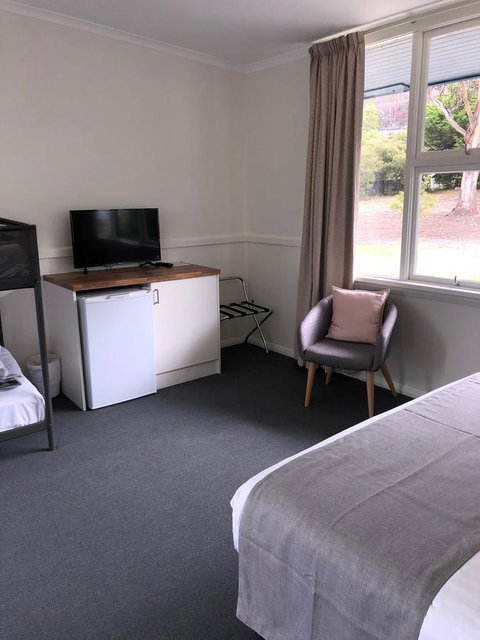 Orford Blue Waters Hotel - Schoolies Week Accommodation 26