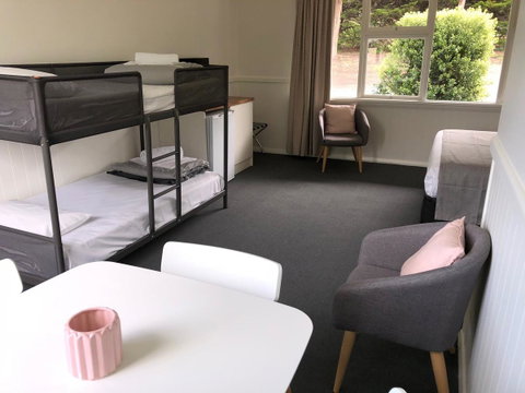 Orford Blue Waters Hotel - Schoolies Week Accommodation 21
