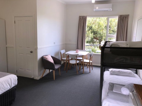 Orford Blue Waters Hotel - Schoolies Week Accommodation 22