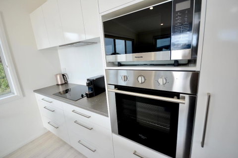 55 On Henry Street - Schoolies Week Accommodation 7