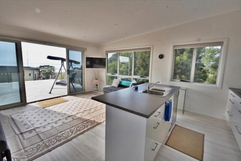 55 On Henry Street - Schoolies Week Accommodation 8