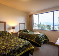 Mornington Inn - Schoolies Week Accommodation