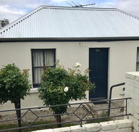 Omaroo House - panoramic water views - Schoolies Week Accommodation