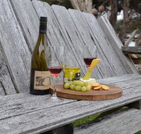 Lettes Hideaway - Schoolies Week Accommodation
