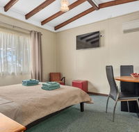 Green Views - Schoolies Week Accommodation