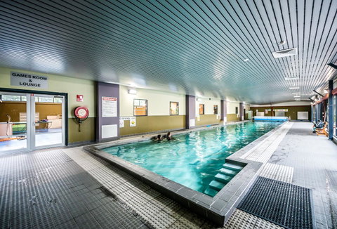 Pedder Wilderness Lodge - Schoolies Week Accommodation 8