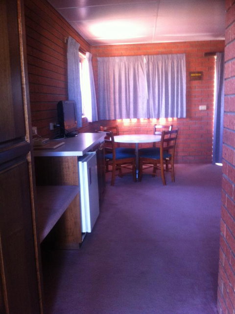 The Waterloo Hotel - Schoolies Week Accommodation 36