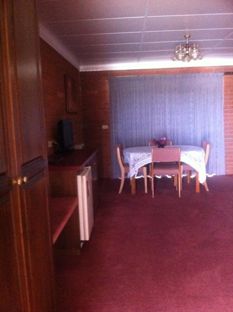 The Waterloo Hotel - Schoolies Week Accommodation 43