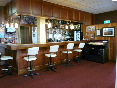The Waterloo Hotel - Schoolies Week Accommodation 10
